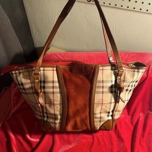 AUTHENTIC vintage Burberry tote.